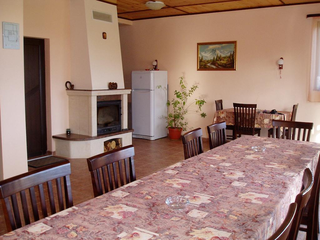 Villa Prolet General-Kantardzhievo Quarto foto